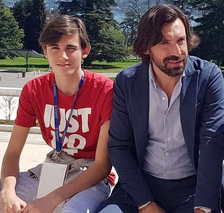CĐV đe dọa con trai Pirlo vì phong độ của Juventus
