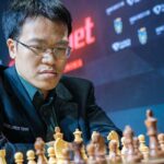 Quang Liêm lần đầu vào tứ kết giải của Carlsen